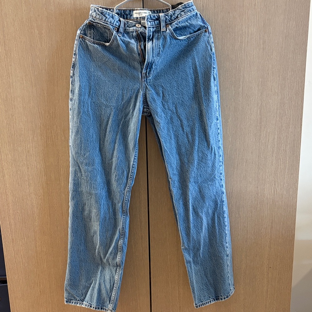 Abercrombie & Fitch Light Blue High-Rise Loose Jeans